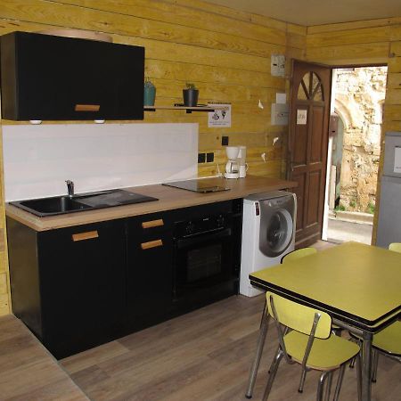 Appartement T1 Bis Cosy Avec Patio 17 Bis Tourbes Exteriér fotografie